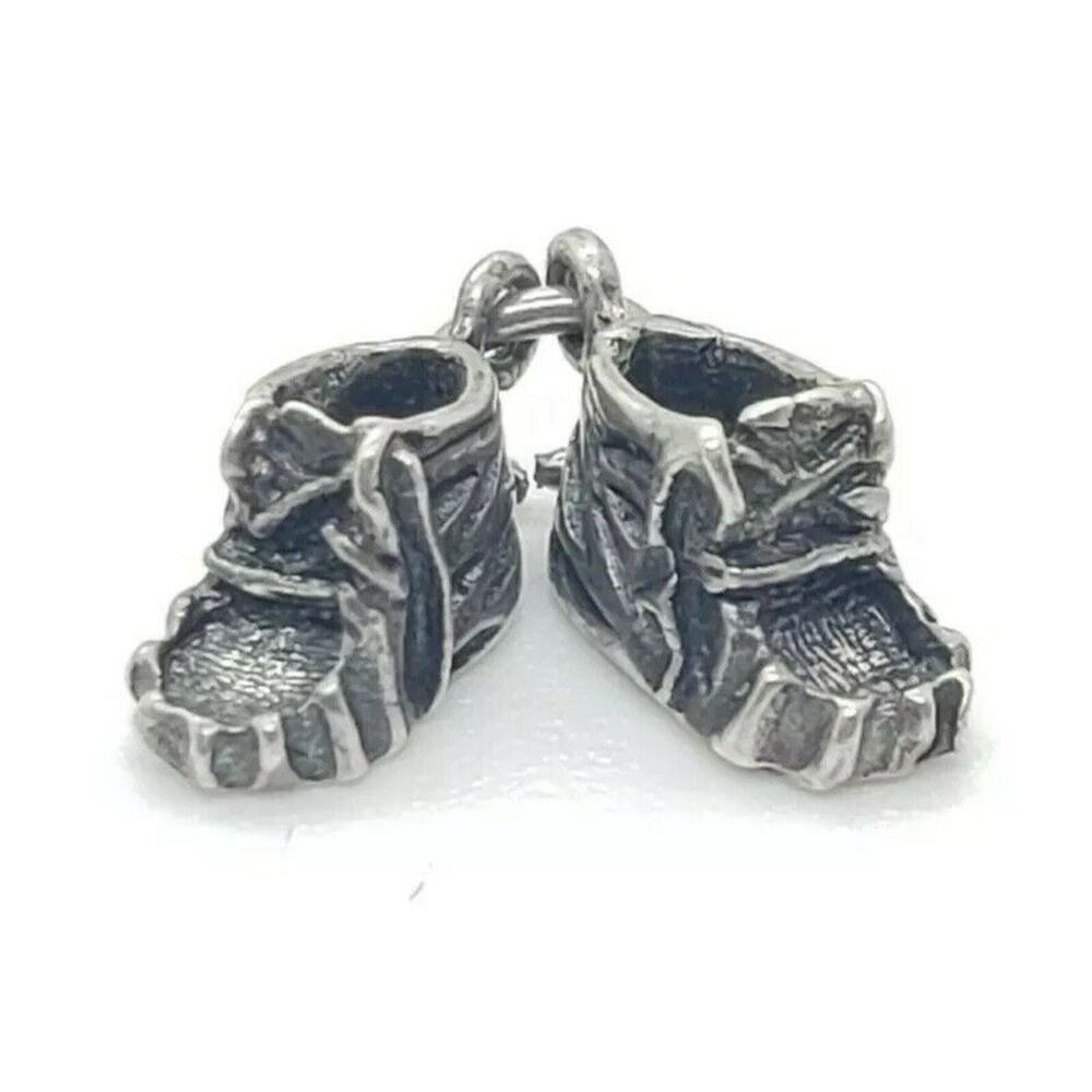 Vintage Charm Baby Shoes Booties Sterling Silver Tiny Pair Pendant Mom Kid - Picture 1 of 8